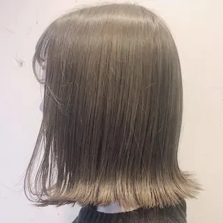 ミディアム カラー 💚 nao💚のヘアスタイル