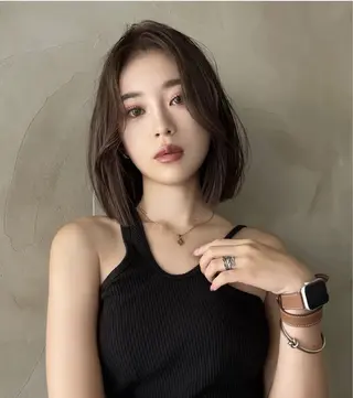 ミディアム 藤田 明輝のヘアスタイル