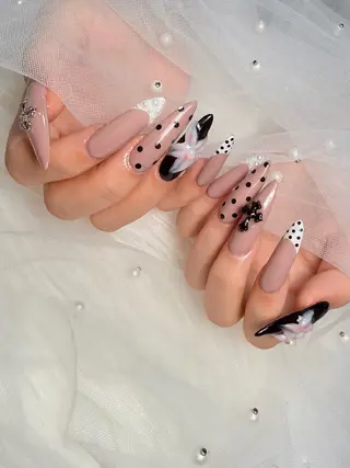 ロング 🌹Belle Nail🌹のネイルデザイン