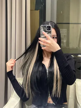 ロング 🩷Sakura🎀 カラーリスト💎のヘアスタイル