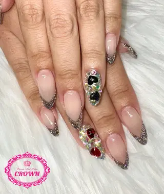 ネイル CROWN プライベートサロンのネイルデザイン