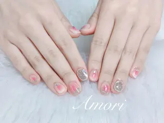 ネイル 佐藤 しおんのネイルデザイン