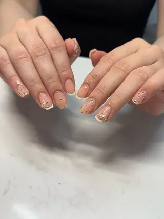 ネイル pomy nail新宿店所属・a yuiのネイルデザイン