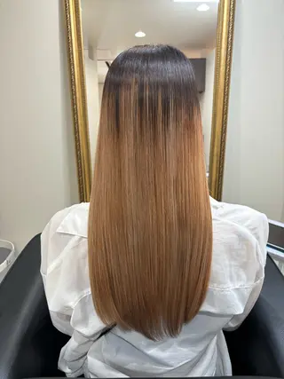 ロング Carrefour LOCO Kyogoku八潮店【カルフールロコキョウゴク】所属・LOCO Aikaのヘアスタイル