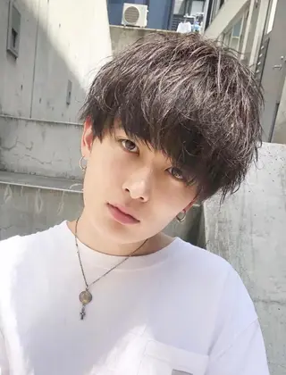 メンズ Loy所属・メンズヘア特化 パーマ 縮毛矯正🔷のヘアスタイル