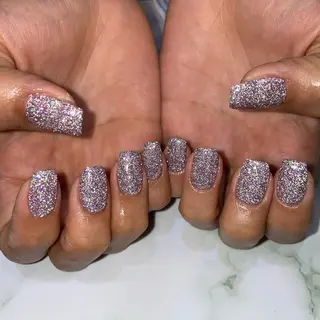 ネイル 糀屋 彩奈のネイルデザイン