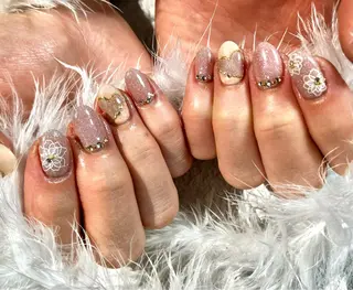 ネイル たまプラーザ ANZUのネイルデザイン