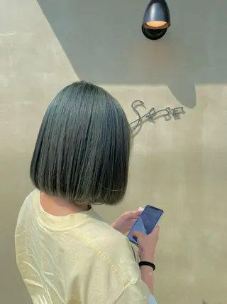 ミディアム カラー Design Color🐰アユミのヘアスタイル