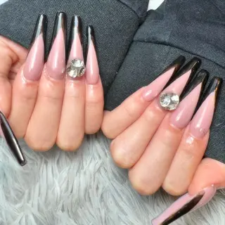 ネイル シェヌネイル JURAのネイルデザイン