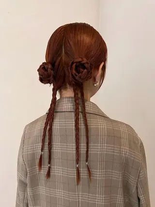 ロング ami/大阪/暖色 /レイヤーカットのヘアスタイル