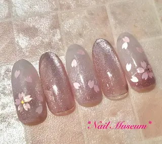 ネイル マグネットネイル💛 Hayakawaのネイルデザイン