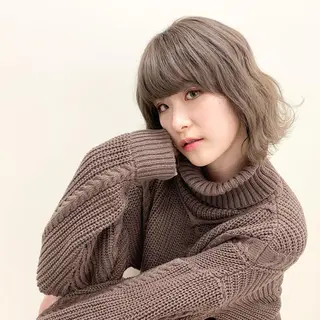 ミディアム 倉持美雪 ＊幸せの伝導師＊のヘアスタイル