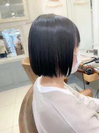 ショート カラー Neolive 千尋のヘアスタイル