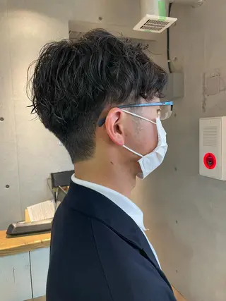 ミディアム パーマ メンズ しのはら まどかのヘアスタイル