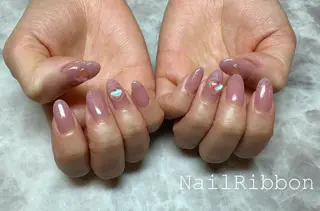 ネイル ネイルリボン 受付スタッフのネイルデザイン