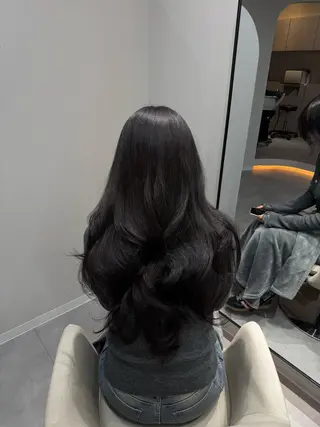 カラー lilu所属・韓国ヘア/ うる艶髪 🪽🫧Neneのヘアスタイル