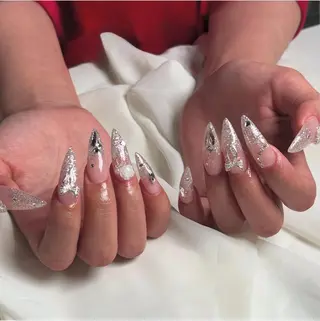 ネイル Lyna 池袋のネイルデザイン