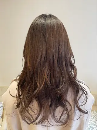 ロング 松島 涼花のヘアスタイル