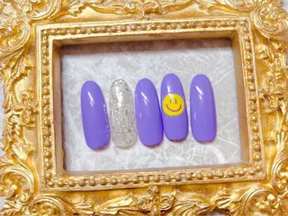 ネイル マジックミラー所属・マジック ミラーのネイルデザイン