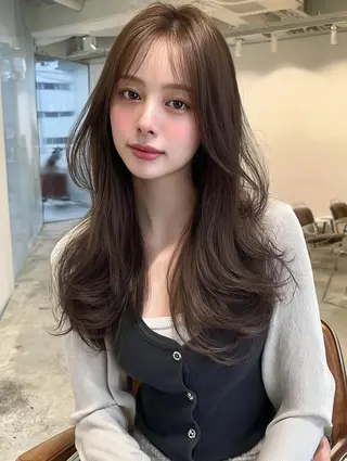 ロング 川上 彩華のヘアスタイル