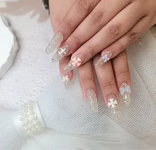 ネイル Lina nail所属・Lunaa 池袋のネイルデザイン