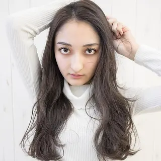 ロング カラー パーマ ヘアアレンジ 艶髪/髪質改善/ 縮毛矯正⭐️熊野未来のヘアスタイル