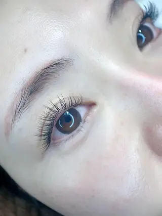 マツエク・マツパ リン リンのネイルデザイン