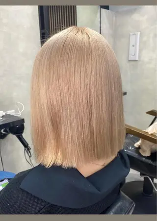 ミディアム 濱川響太レディース カットモデルのヘアスタイル