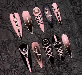 ネイル 🎀🎀YooLi Nail Salonのネイルデザイン