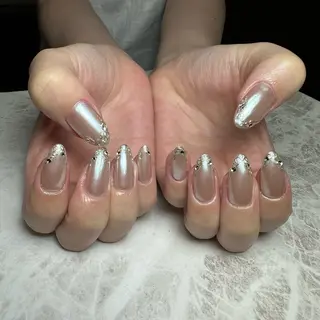 ネイル repos~ルポ~所属・里見 麗のネイルデザイン