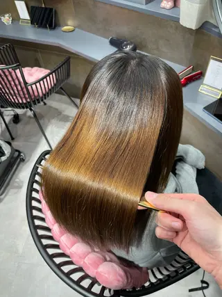 ロング 半個室サロンyoures hair 髪質改善トリートメント東新宿店所属・榊原竜弥 髪質改善/美髪作りのヘアスタイル