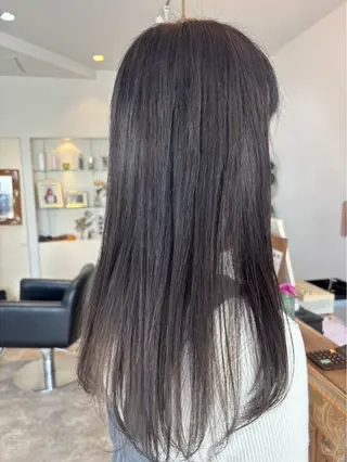 ロング 富永 亜優のヘアスタイル