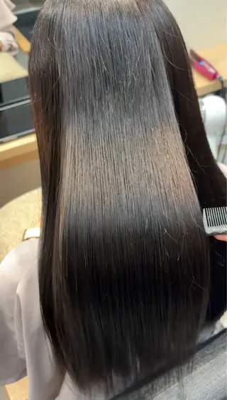 ロング カラー マンツーマン施術🌷 透明感/HIKARIのヘアスタイル