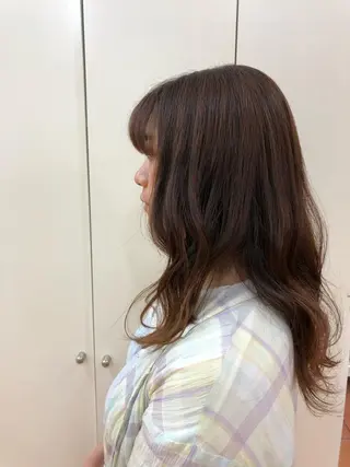 セミロング 韓国風カット osugiのヘアスタイル