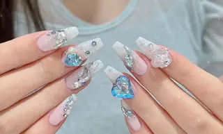 ネイル D-BEAUTY Nailsalonのネイルデザイン
