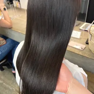 ロング 艶髪ハイトーン /髪質改善✨レオンのヘアスタイル