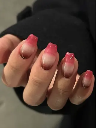 ネイル natsumi .のネイルデザイン