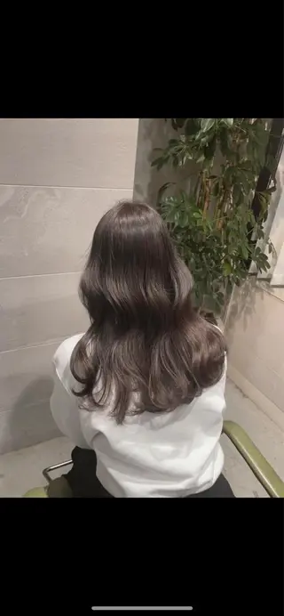 ロング 似合わせ/レイヤー /顔まわり/池田歩樹のヘアスタイル