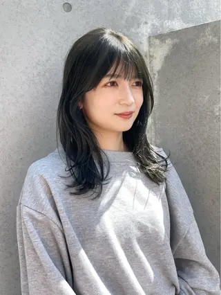 ミディアム 似合わせ/ベージュ /レイヤー/りほ🤍のヘアスタイル