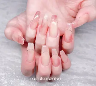 ネイル R inのネイルデザイン