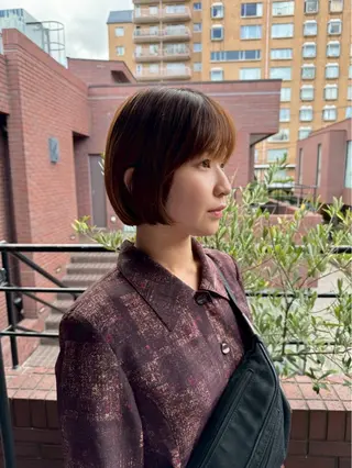 ショート yui/色気カラー /コテ巻き風パーマのヘアスタイル