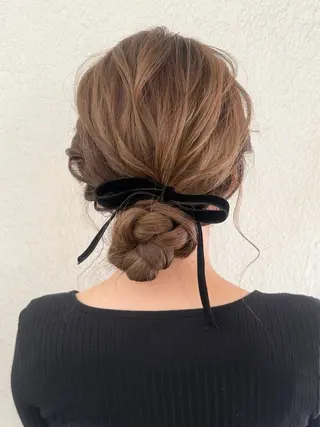 ヘアアレンジ RINA ブリーチ / 海外レイヤーのヘアスタイル