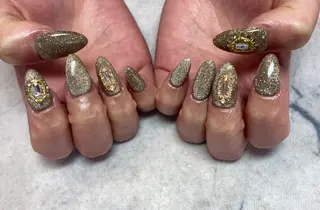 ネイル ネイルリボン 受付スタッフのネイルデザイン