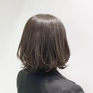 ミディアム カラー EGO所属・EGO Top stylistのヘアスタイル