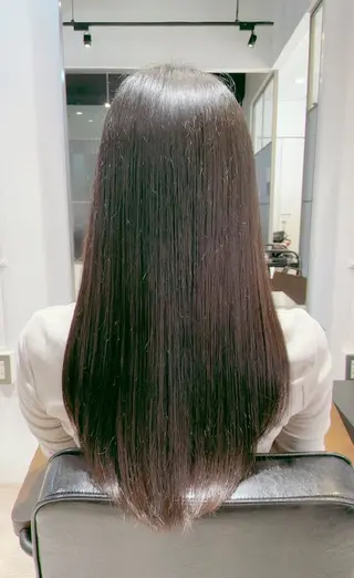 セミロング 美髪✨LAKOLA  池袋✨のヘアスタイル