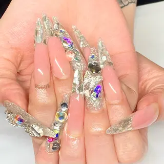 ネイル VOGUE ×SWANのネイルデザイン