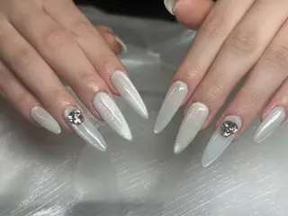 ネイル Kaka_ パラジェル、長さだしのネイルデザイン