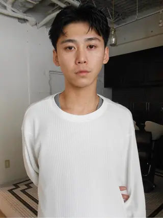 ショート メンズ グランジヘア 無造作ヘアHYUGAのヘアスタイル