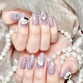 ネイル Hanya 🌈のネイルデザイン