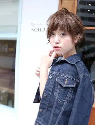 ショート カラー 尾野 恭平のヘアスタイル